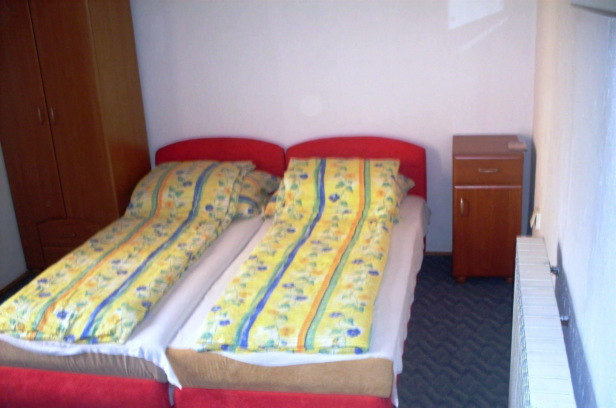 Hostel Gonzo SJJ Extérieur photo